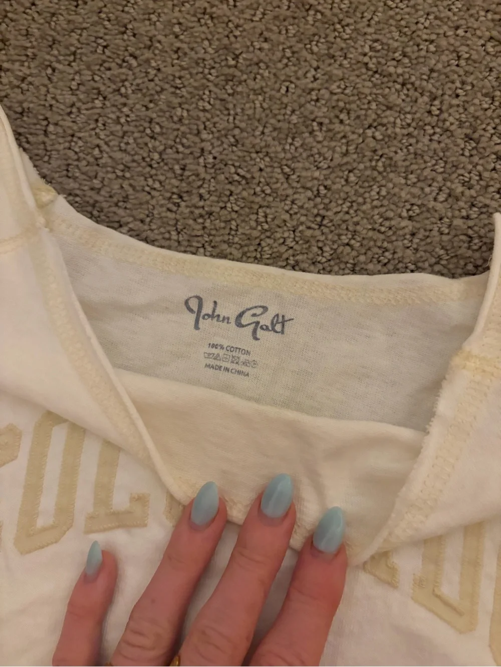 Brandy Melville Cream Colorado Scoop Tee